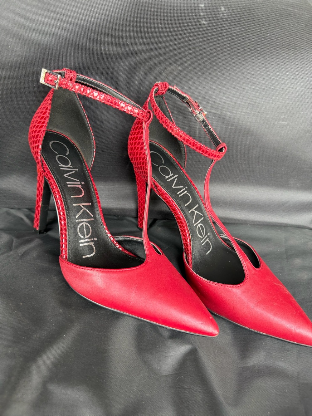 Calvin Klein Red Pointed Toe T-Strap Stiletto Heels Size 6.5